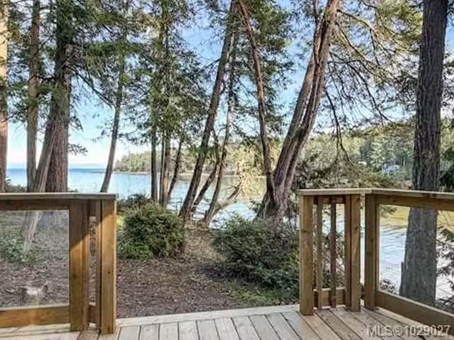 Lot for sale in Gabriola Island, 10 Decourcy Dr, 1029027