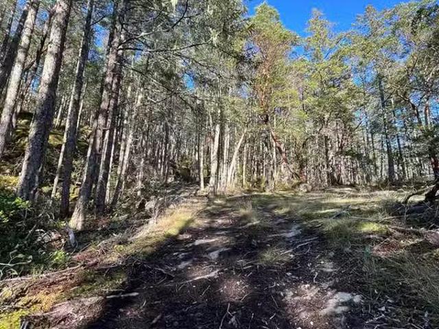 Lot for sale in Garden Bay, Sunshine Coast, LOT 2 13685 Lee Ro.