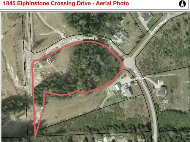 Lot for sale in Gibsons, Sunshine Coast, 1845 Elphinstone Cros.