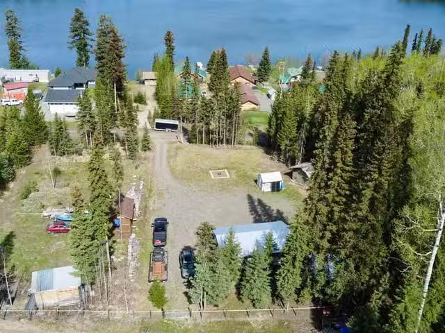 Lot for sale in Deka Lake / Sulphurous / Hathawa, 100 Mile Hou.