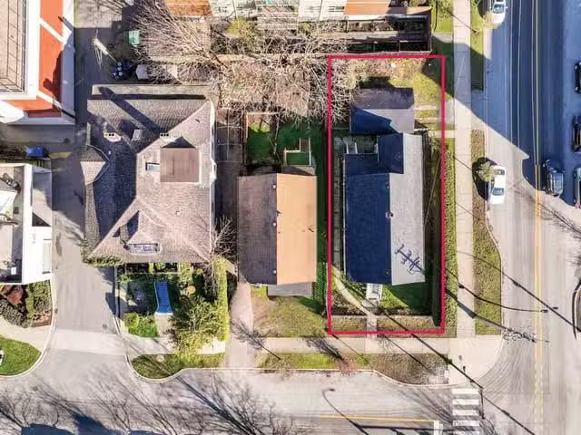 Lot for sale in North Vancouver, North Vancouver, 166 E 10th S.