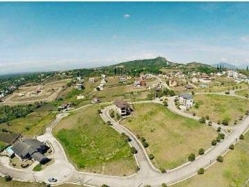 Lot For Sale in Tagaytay at Horizons Place