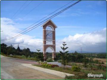 Lot for Sale in Tagaytay Ridge Wood Height