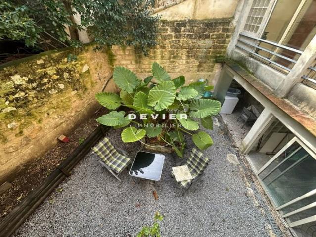Lot T3 studio avec caves et jardin privatif quartier Gare à