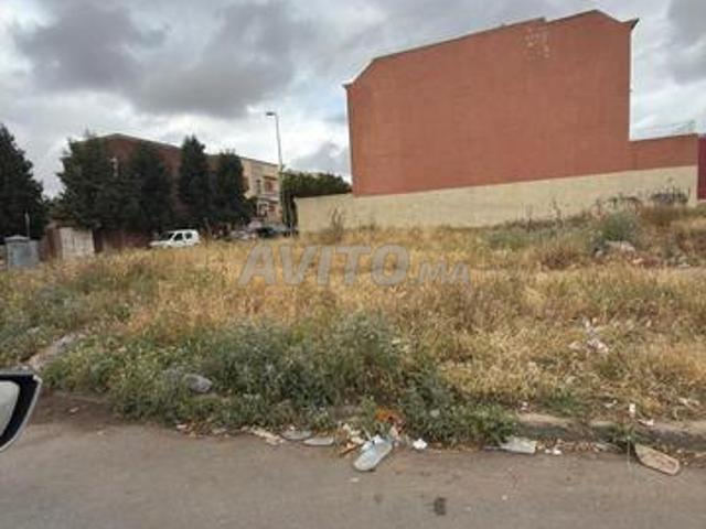 Lot villa 402 m²