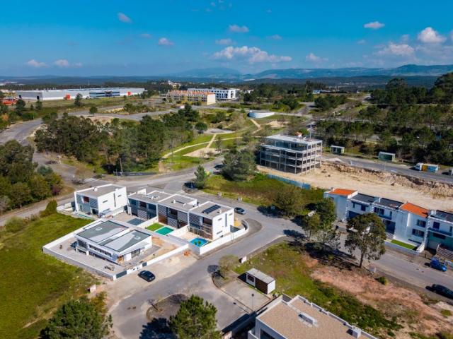 Lote ara venda na Urbanização Portela da Villa, Torres Vedras