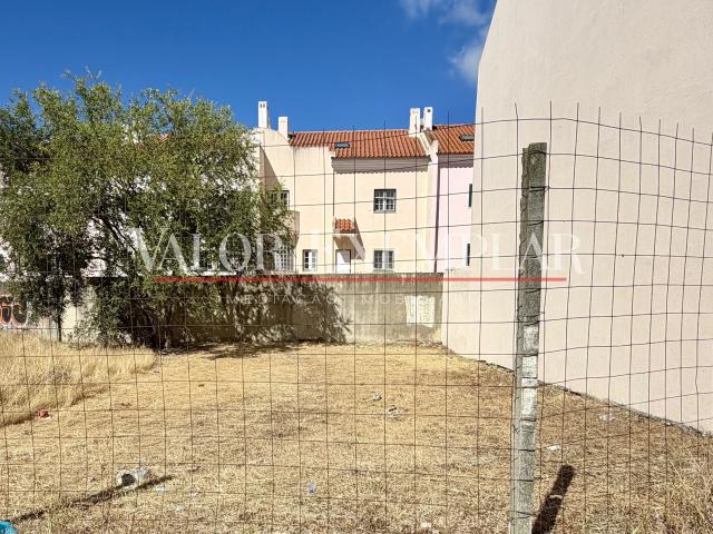 Terreno Urbano com Viabilidade de Construção – Excelente Localização
