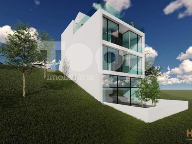 Lote com 146,75m2 na Urb Quinta dos Cubos, Oliveira do Douro | 26063200191