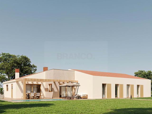 Terreno com Projeto Aprovado para Moradia com Piscina | Lagoa, Algarve