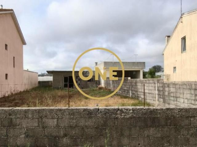 Lote com 351 m² em Terroso, Póvoa de Varzim