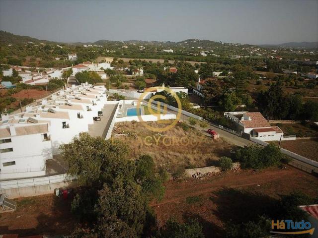 Lote com projeto MoradiaT4 com piscina em S. Brás Alportel | 26063698555