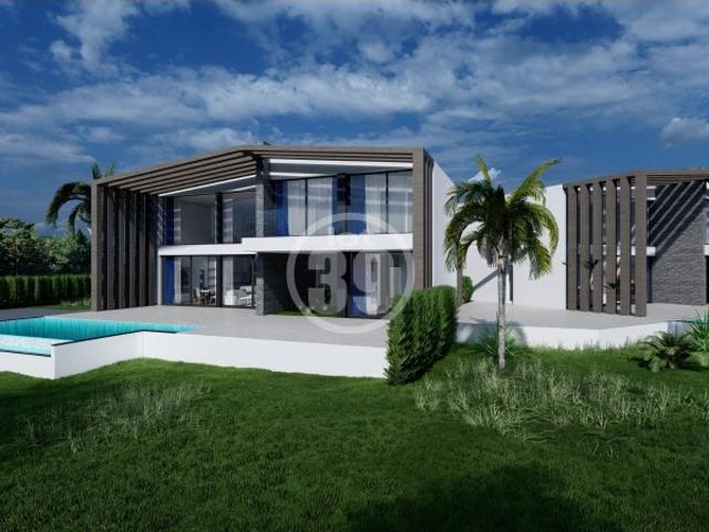 Lote com projeto aprovado 3 moradias com piscina Almancil / Loulé