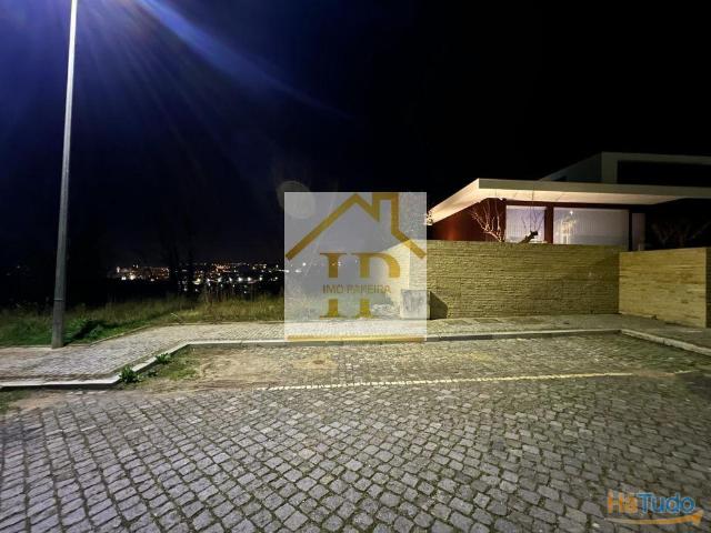Lote de Luxo em Fraião para moradia individual! | 26073725094