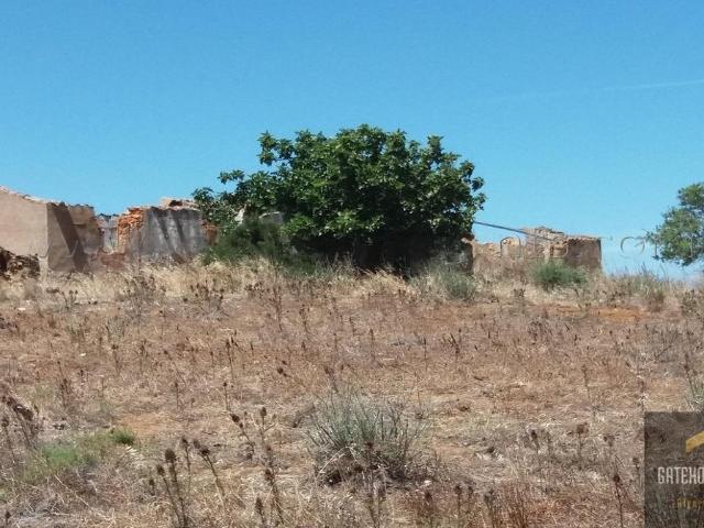 Lote de terra 46000M2 em Luz West Algarve 132m² Praia da luz