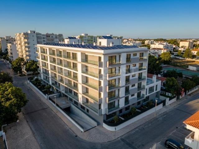 Lote de terreno 1500 m² com projeto pré aprovado Quarteira, Algarve