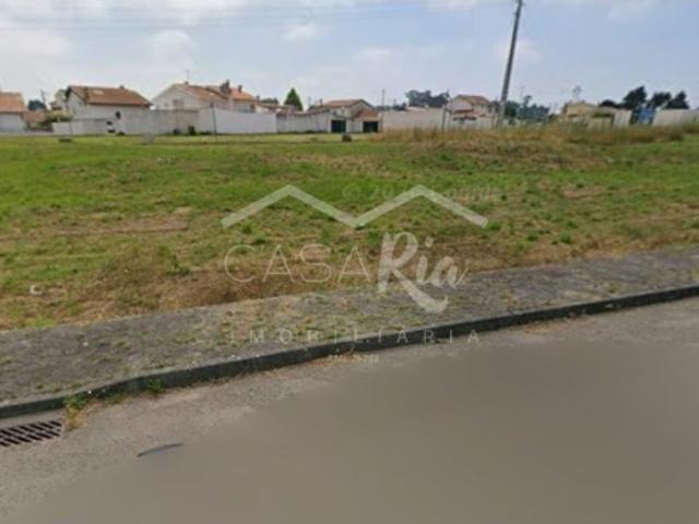 LOTE DE TERRENO C/ PROJECTO