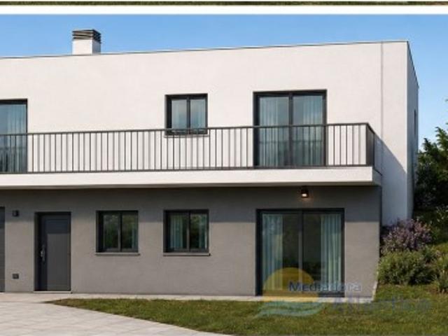 Lote de terreno com projeto aprovado, localizado a 4 km da Ericeira
