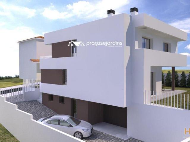 Lote de terreno com projeto aprovado Moradia T4 | 26083859983