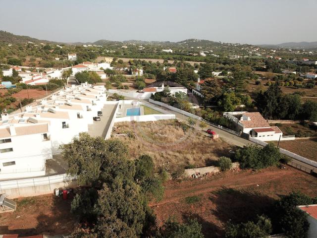 Lote de Terreno com Projeto Aprovado – São Brás de Alportel