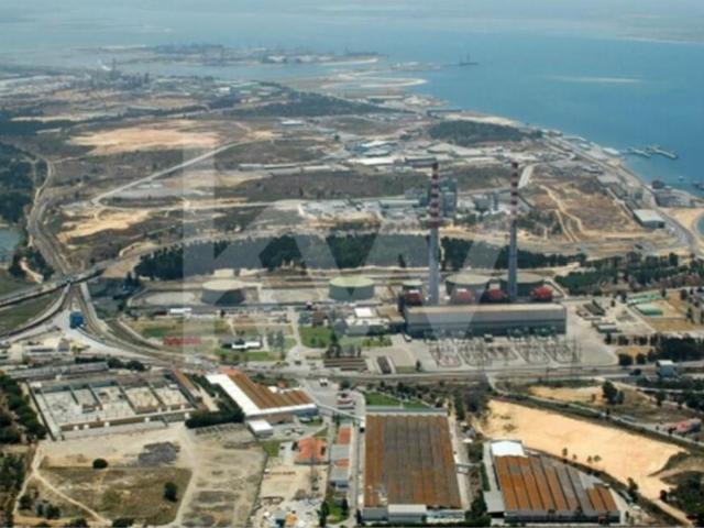 Lote de terreno com 14.565m2 no Parque Industrial Sapec Bayna Península de Setúbal, Setúbal