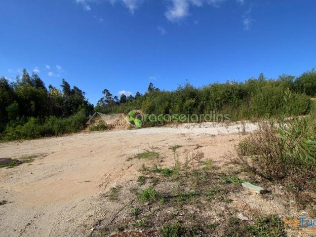 Lote de terreno com 1027 m2 | 26083860002