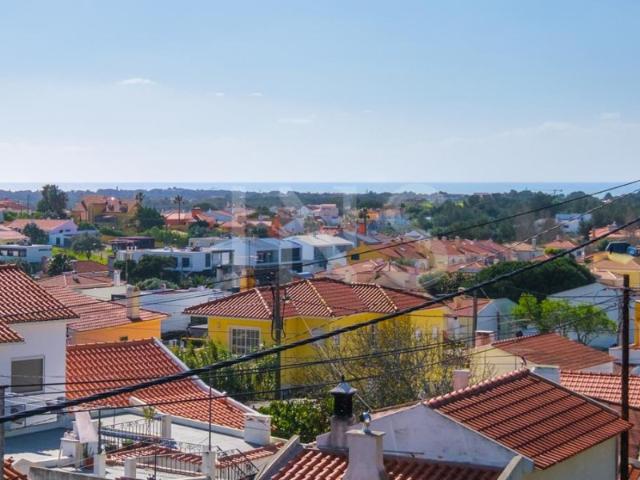 Lote de terreno com 310 m² em zona privilegiada junto ao Parque Natural Sintra Cascais
