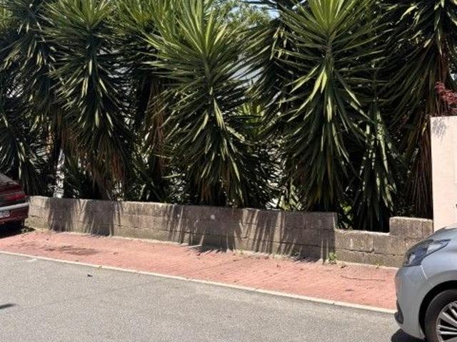 Lote de terreno com 410 m2 em OLIVEIRA DE SANTA MARIA