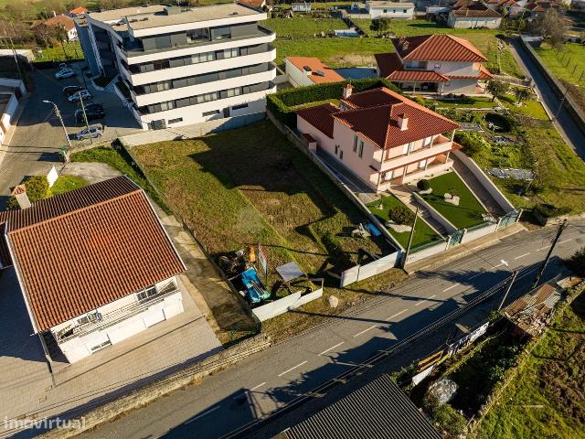 Lote de Terreno em Penamaior Paos de Ferreira