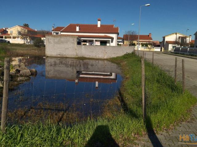 lote de terreno Lardosa, Castelo Branco. | 26073462992