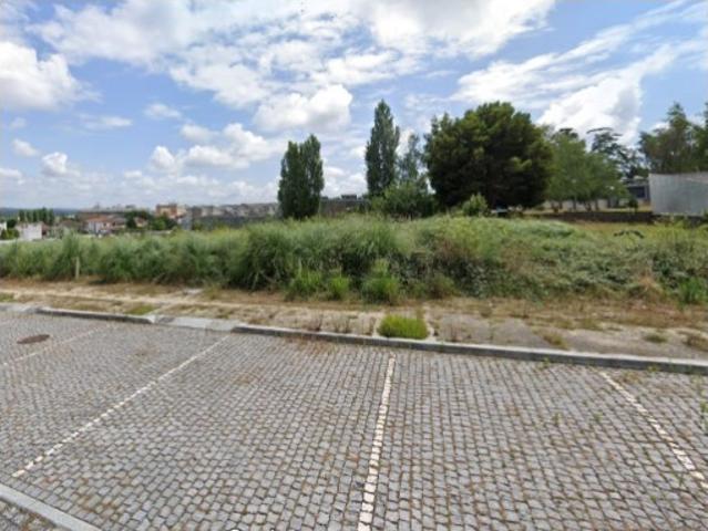 Lote de terreno moradia 2 frentes ISMAI