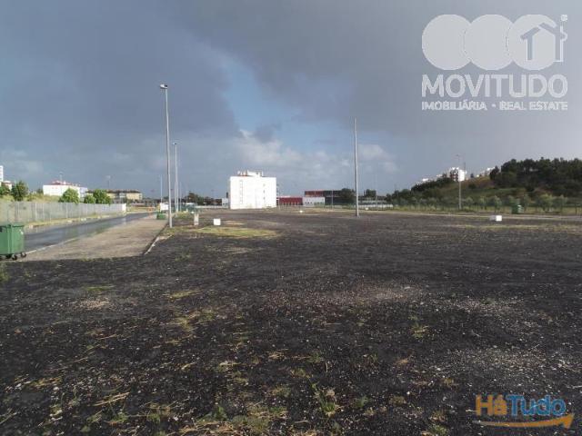 Lote de Terreno para contrução de prédio em Azambuja | 26051097963