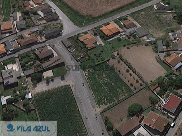 Lote de terreno para construção de moradia 2 frentes Guilhabreu Vila do Conde