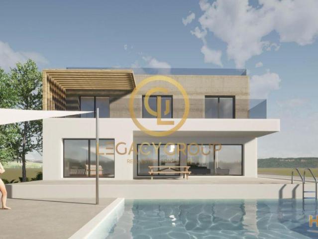 Lote de Terreno para Construção de Moradia T4 | 26064008292