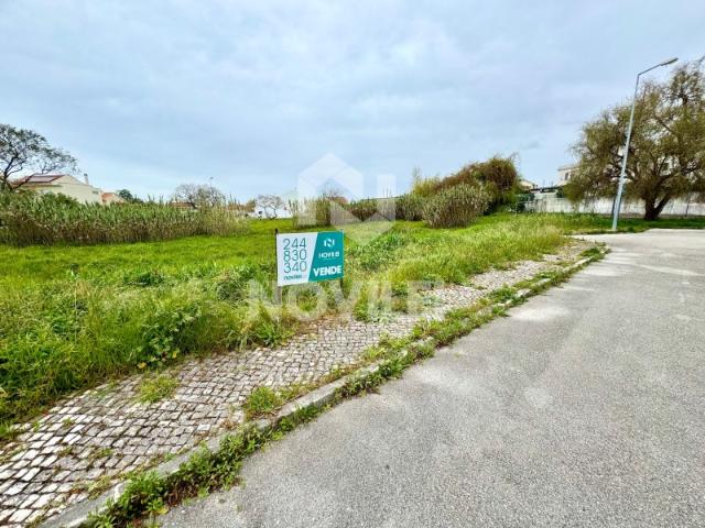 Lote de Terreno para construção de Moradia Unifamiliar no centro da Marinha Grande