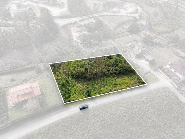 Lote de terreno para moradia