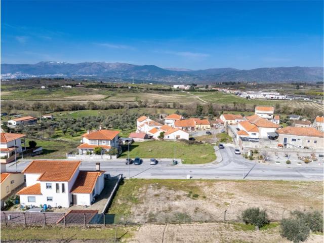 Lote de Terreno Premium para Construção
