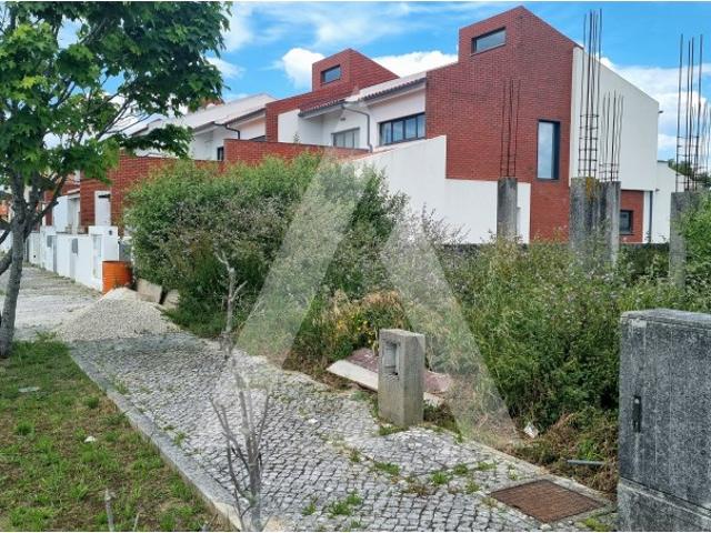 Lote de terreno urbano com 400,50m2, Paião Figueira da Foz