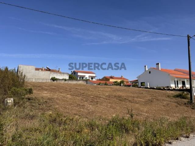 Lote de terreno urbano com 1000m2 para construção
