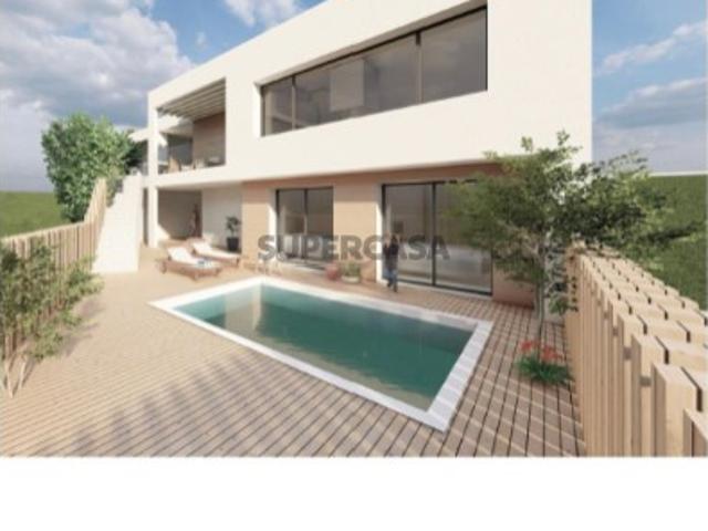 Lote de Terreno Urbano com 330 m2 com projeto