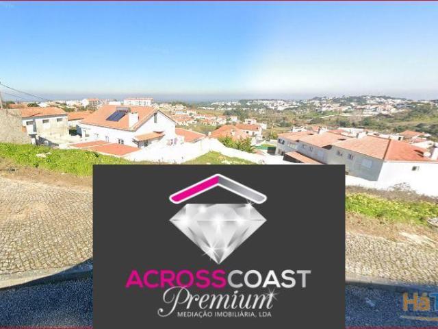 Lote de terreno urbano com projeto aprovado em Santana ? Sesimbra | 26084057759