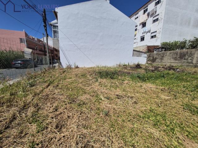 Lote de terreno Urbano, Famões, Odivelas
