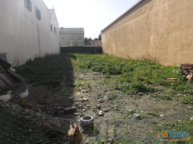 Lote de Terreno Urbano para construção, localizado na Avenida da Liberdade em Ponte de Sor Áreas: Área total do terreno 510m2 Área de implantação 300m2 | 26080474374