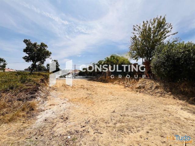 Lote de Terreno Venda em Amora,Seixal | 26064000483