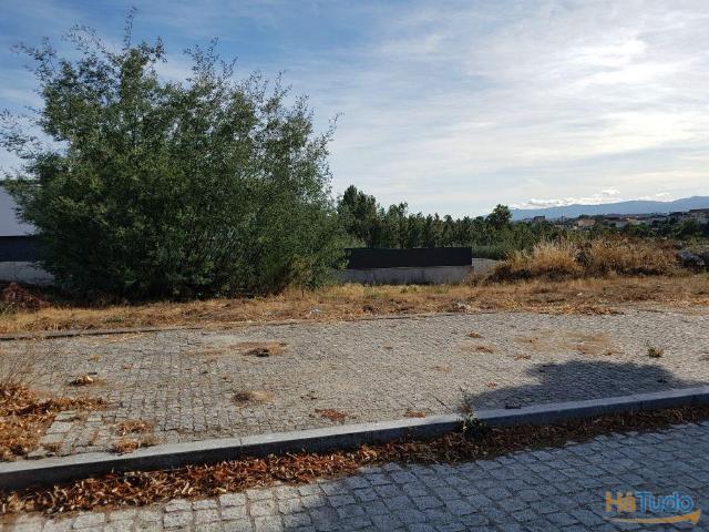 Lote de Terreno Venda em Orgens,Viseu | 26074084701