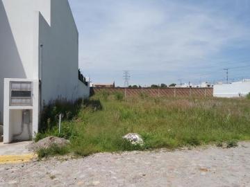 Lote de 618 mts, en residencial, Momoxpan