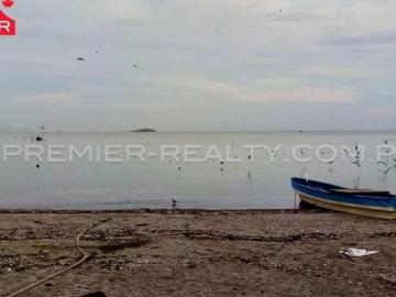LOTE EN EL PUEBLO TÍPICO DE PLAYA LEONA L2103 181