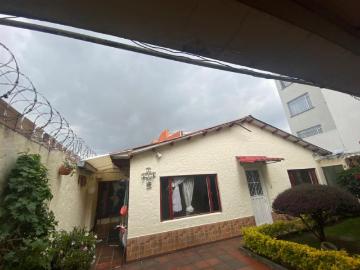 Lote En Venta En Bogota En Prado Pinzon V365716