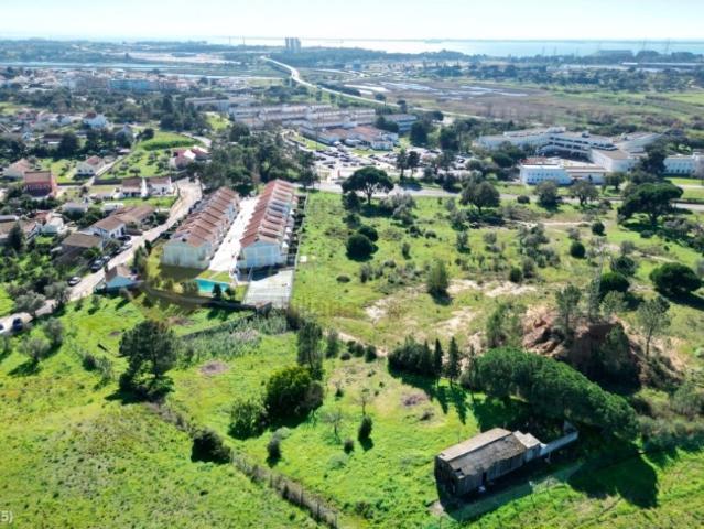 Lote na Estefanilha junto ao Politecnico de Setubal