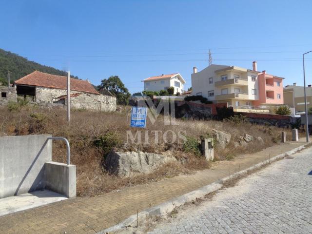 Lote p/ construção Areosa