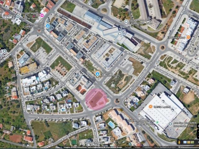 Lote para construção de empreendimento com 28 fogos